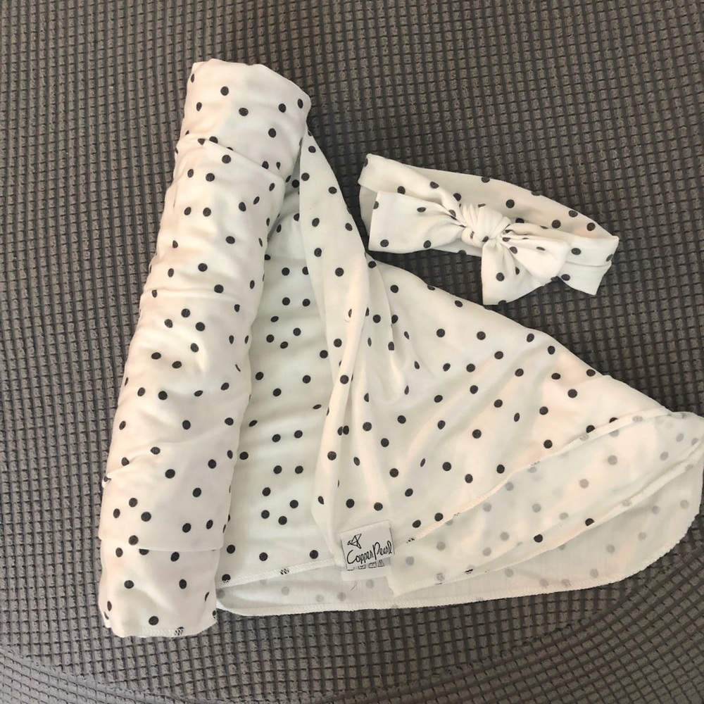 Copper pearl swaddle